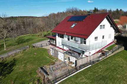 Haus zum Kaufen in Waldbrunn Odenwald 749.000,00 € 202.19 m²