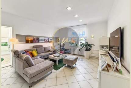 Ruhig gelegenes 3-Familien-Haus, bezugsfrei, modernisiert, Garten, Garagenstellplatz, Carport... - Berlin Mahlsdorf