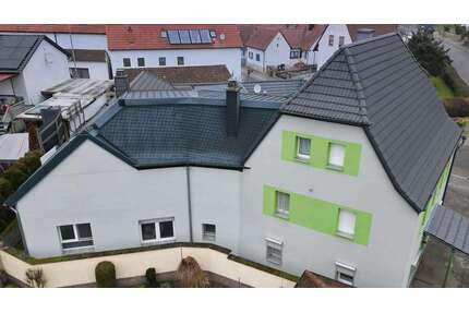 Haus zum Kaufen in Billigheim-Ingenheim 499.000,00 € 348 m²
