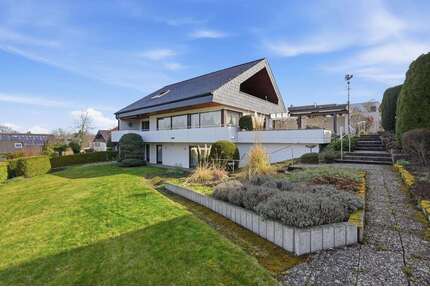 Haus zum Kaufen in Biberach 895.000,00 € 250 m²