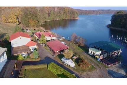 Modern und ruhig wohnen in einmaliger Lage direkt am Carwitzer See ! - Feldberger Seenlandschaft