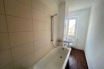 2 Zimmer Mietwohnung Wohnen im Erdgeschoss - Senftenberg