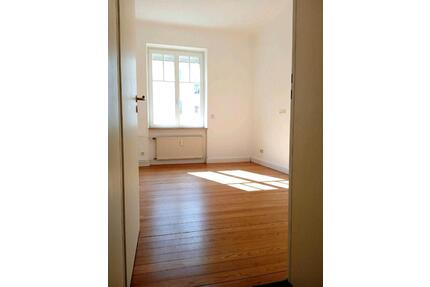 Mietwohnung EG St. Arnual - 580,00&nbsp;EUR Kaltmiete, ca.&nbsp; 60,00&nbsp;m&sup2; in Saarbrücken (PLZ: 66119) St. Arnual