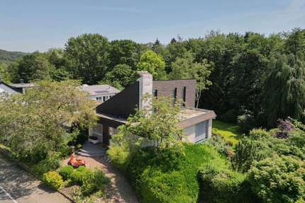 Haus zum Kaufen in Arnsberg 670.000,00 € 474 m²
