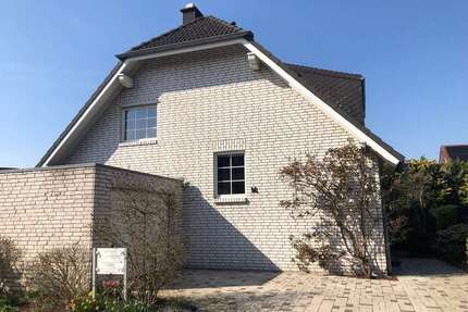 Haus zum Kaufen in Brüggen 595.000,00 € 169 m²