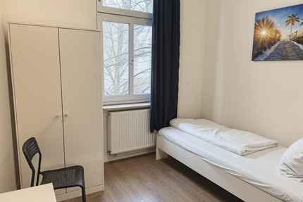 Wohnung zum Mieten in Frankfurt 450,00 € 9 m²