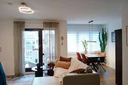 Wohnung zum Kaufen in Düsseldorf 215.000,00 € 55.88 m²