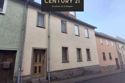 Haus zum Kaufen in Orlamünde 79.000,00 € 90.49 m²