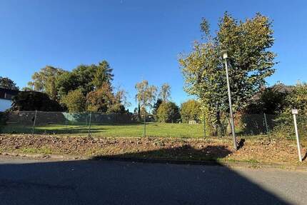 Traumgrundstück für junge Familien - Ihr neues Familienparadies! - Hennef (Sieg) Uckerath