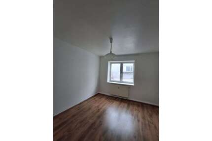 Wohnung zum Mieten in Wuppertal 320,00 € 34 m²