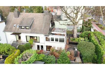 Haus zum Kaufen in Bochum Weitmar 830.000,00 € 276.02 m² - Bochum / Weitmar
