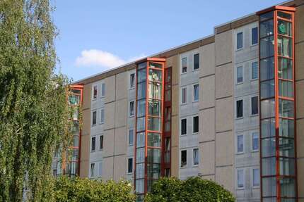 Wohnung zum Mieten in Zeitz 312,00 € 60 m²