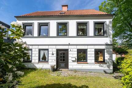 Haus zum Kaufen in Flensburg 395.000,00 € 171 m²