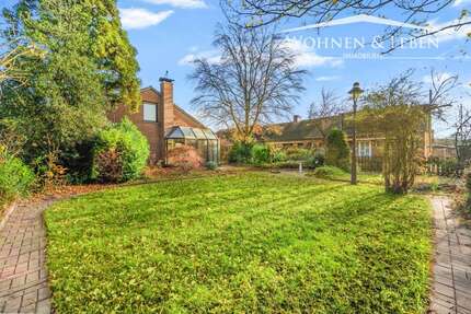 Haus zum Kaufen in Wesel 349.000,00 € 185 m²