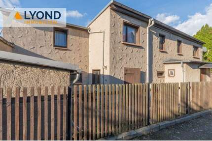 Wohnidylle in ruhiger Lage: Einfamilienhaus mit großem Potenzial in Altenburg - Altenburg / Poschwitz