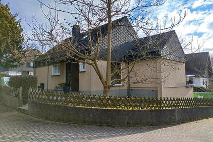 Einfamilienhaus mit Garage in Menden - Menden (Sauerland) Bösperde