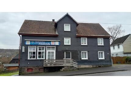 Fachwerkhaus zu Vermieten in Waldbröl