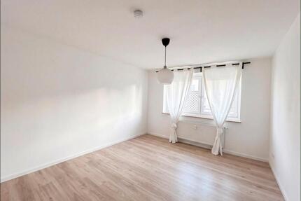 Attraktive Eigentumswohnung - 265.000,00&nbsp;EUR Kaufpreis, ca.&nbsp; 62,00&nbsp;m&sup2; in Regensburg (PLZ: 93051) Ganghofersiedlung