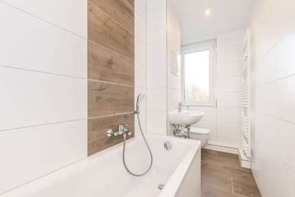 Wohnung zum Mieten in Chemnitz 236,80 € 47.36 m²