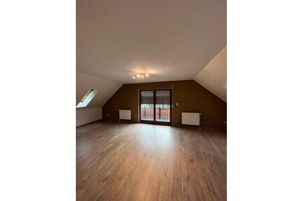 Helle großzügige Wohnung zu vermieten - Duingen