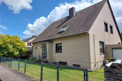 Haus zum Kaufen in Garbsen 369.900,00 € 185.7 m²
