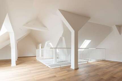 Wohnung zum Mieten in Leipzig 1.617,00 € 154.01 m²