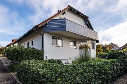 Viel Platz und Möglichkeiten: Gepflegtes 3-Familienhaus mit Einliegerwohnung - Reichenau