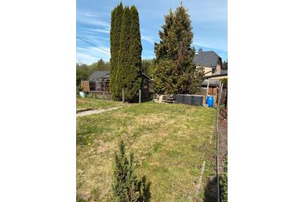 Garten zur Pacht - 87,00&nbsp;EUR Kaltmiete, ca.&nbsp; 0,00&nbsp;m&sup2; in Lugau/Erzgebirge (PLZ: 09385)