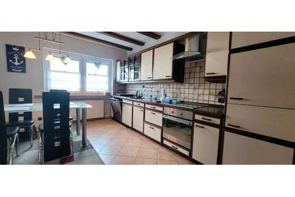 Sofort einziehen! Möblierte 115 m² Wohnung ideal für Familien - Hof