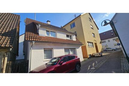 Einfamilienhaus - 240.000,00&nbsp;EUR Kaufpreis, ca.&nbsp; 110,00&nbsp;m&sup2; in Geislingen an der Steige (PLZ: 73312)
