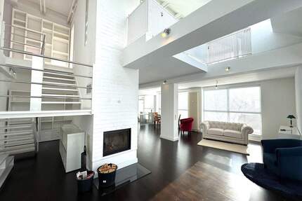 ...Lust auf klare Linien ? ;-) - 595.000,00&nbsp;EUR Kaufpreis, ca.&nbsp; 203,00&nbsp;m&sup2;&nbsp;Wohnfl&auml;che in Bad Segeberg (PLZ: 23795)