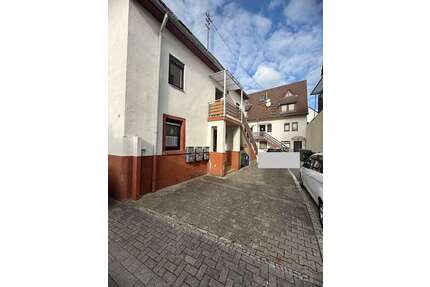 Haus zum Kaufen in Hirschberg-Leutershausen 1.250.000,00 € 698.4 m²