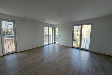TOP! Erstbezug! 2-Zi.-Whg. Balkon, KFW 40 NH Niedrigenergie Haus, ruhige Lage, 10 Min. zur S-Bahn! - Berlin Treptow-Köpenick