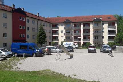 Wohnung zum Mieten in Traunreut 922,50 € 92.25 m²