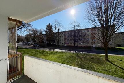 Individuelle 2-Zimmer-Erdgeschosswohnung mit Balkon - Leverkusen Alkenrath
