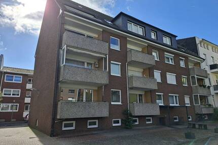 Hochparterre in guter Lage - 780,00&nbsp;EUR Kaltmiete, ca.&nbsp; 82,00&nbsp;m&sup2;&nbsp;Wohnfl&auml;che in Wilhelmshaven (PLZ: 26382) Innenstadt