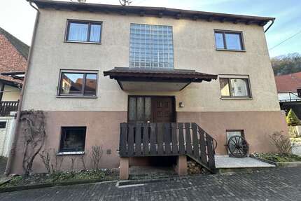 Haus zum Kaufen in Schöntal Winzenhofen 249.000,00 € 171 m² - Schöntal / Winzenhofen