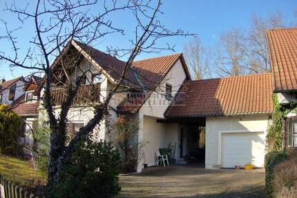 Familienfreundliches Einfamilienhaus mit Garten im Stadtsüden von Regensburg