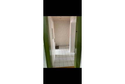 2 Zimmerwohnung 60 qm Empelde 1. Etage - Ronnenberg