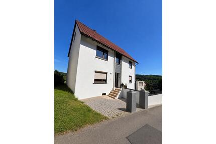 Familienhaus mit Weitblick & großem Grundstück - Aalen Dewangen