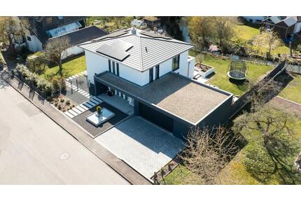 Moderne Stadtvilla als Foto- & Video-Location | Cleanes Interior - Vöhringen