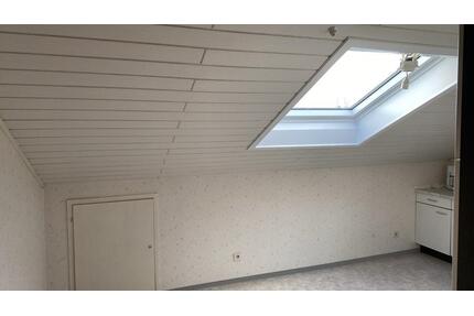 Vermiete schöne DG-Wohnung mit Blick ins Grüne - Abtsgmünd