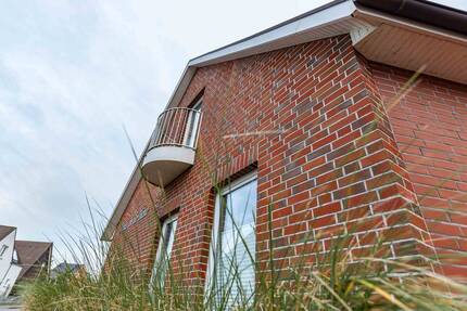 Mittendrin im Grünen: Traumhaus mit vier Wohneinheiten am Park - Borkum