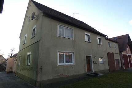 Haus zum Kaufen in Weiltingen 99.000,00 € 160 m²