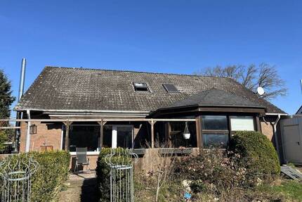 Großzügiges Einfamilienhaus in ruhiger Sackgassenlage - Groß Schenkenberg