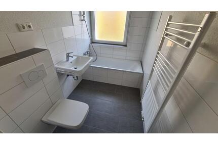 Reinkommen und Wohlfühlen:renovierte 3-Zi.-Wohnung in zentraler Lage - Dortmund Gartenstadt