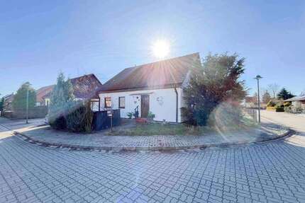 Haus zum Kaufen in Teutschenthal 199.000,00 € 123.71 m²