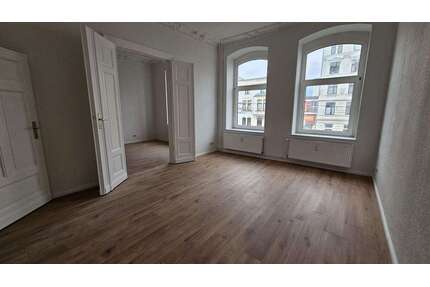 Wohnung zum Mieten in Magdeburg 870,00 € 92 m²