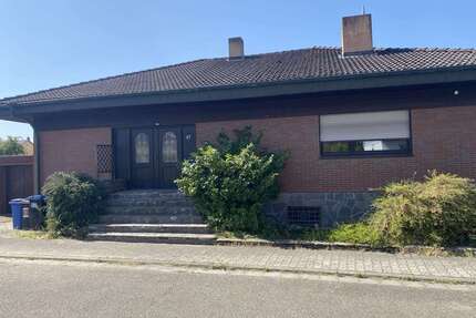 Haus zum Kaufen in Philippsburg 598.000,00 € 250 m²