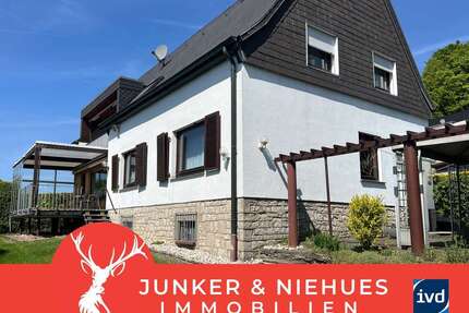 Haus zum Kaufen in Oerlinghausen 350.000,00 € 192 m²